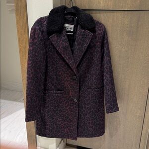 Levi’s Leopard Faux Shearling Trim Coat XS